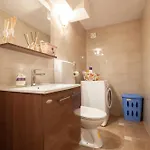 Best Host 2025- Stone Art House マカルスカ