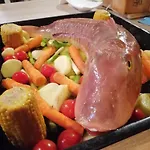 Best Host 2025- Stone Art House マカルスカ