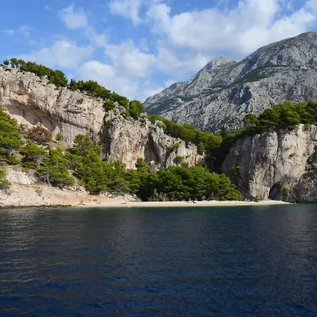 19th Century Stone Art House In Nature Park *