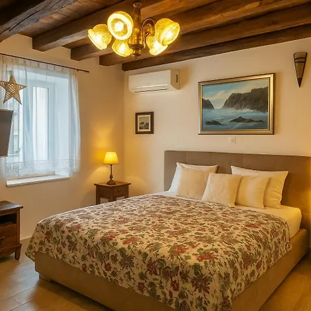 Villa 19th Century Stone Art With Pool & 360 Sea View Terrace In Nature Park Makarska
