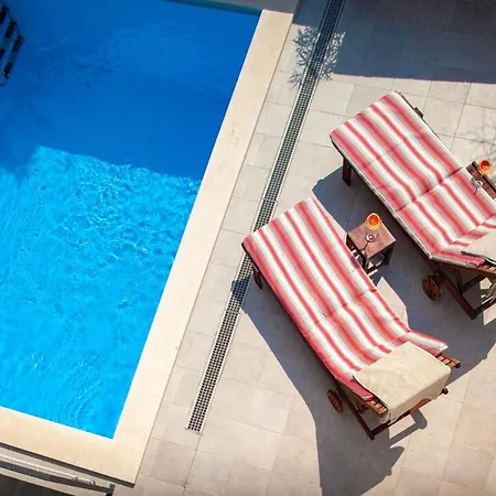 19th Century Stone Art With Pool & 360 Sea View Terrace In Nature Park *
