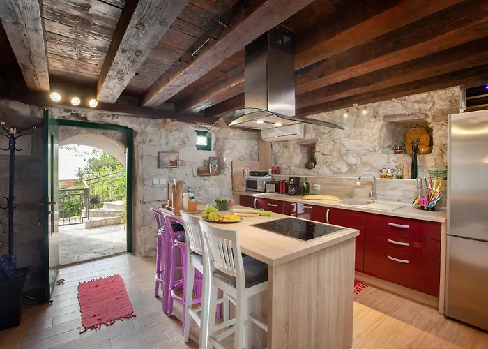 Villa 19th Century Stone Art House In Nature Park Makarska