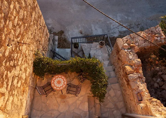 Best Host 2025- Stone Art House Villa *